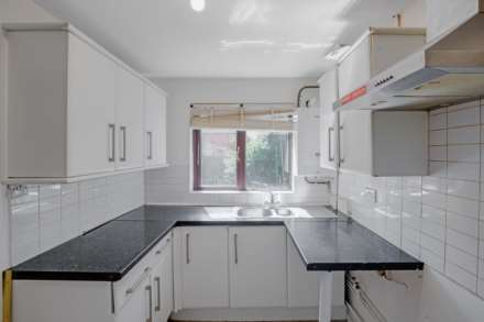 Goose Square, Beckton, Image 2