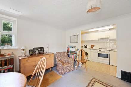 Founders Close, Beckton, Image 11