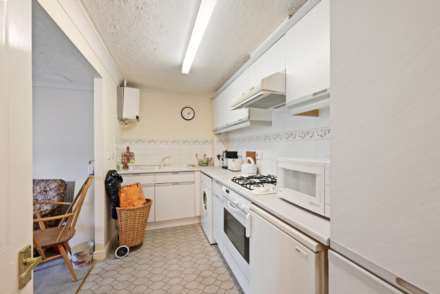 Founders Close, Beckton, Image 4