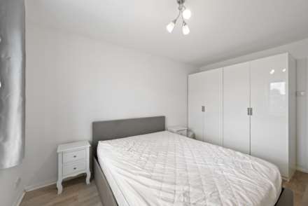 Bracken Close, Beckton, Image 11