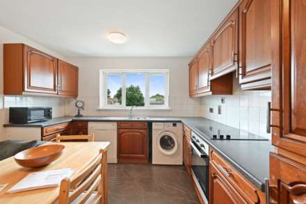Bracken Close, Beckton, Image 2
