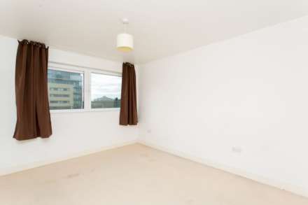 Ebb Court, London, Image 5