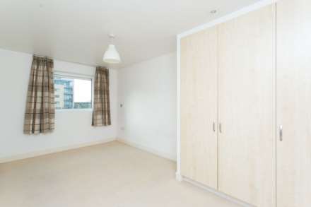Ebb Court, London, Image 6