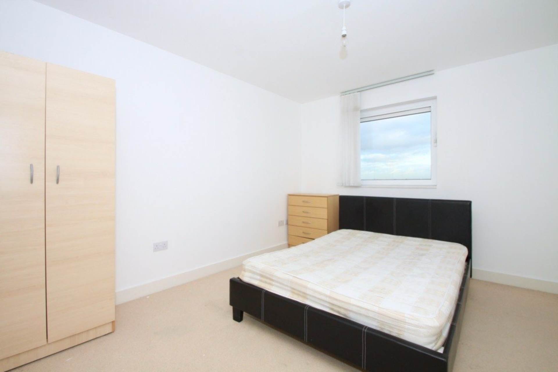 Latitude Court, London, Image 6