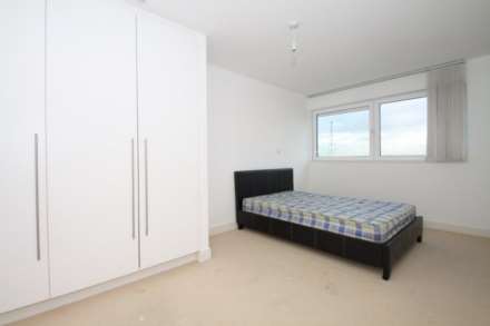 Latitude Court, London, Image 8