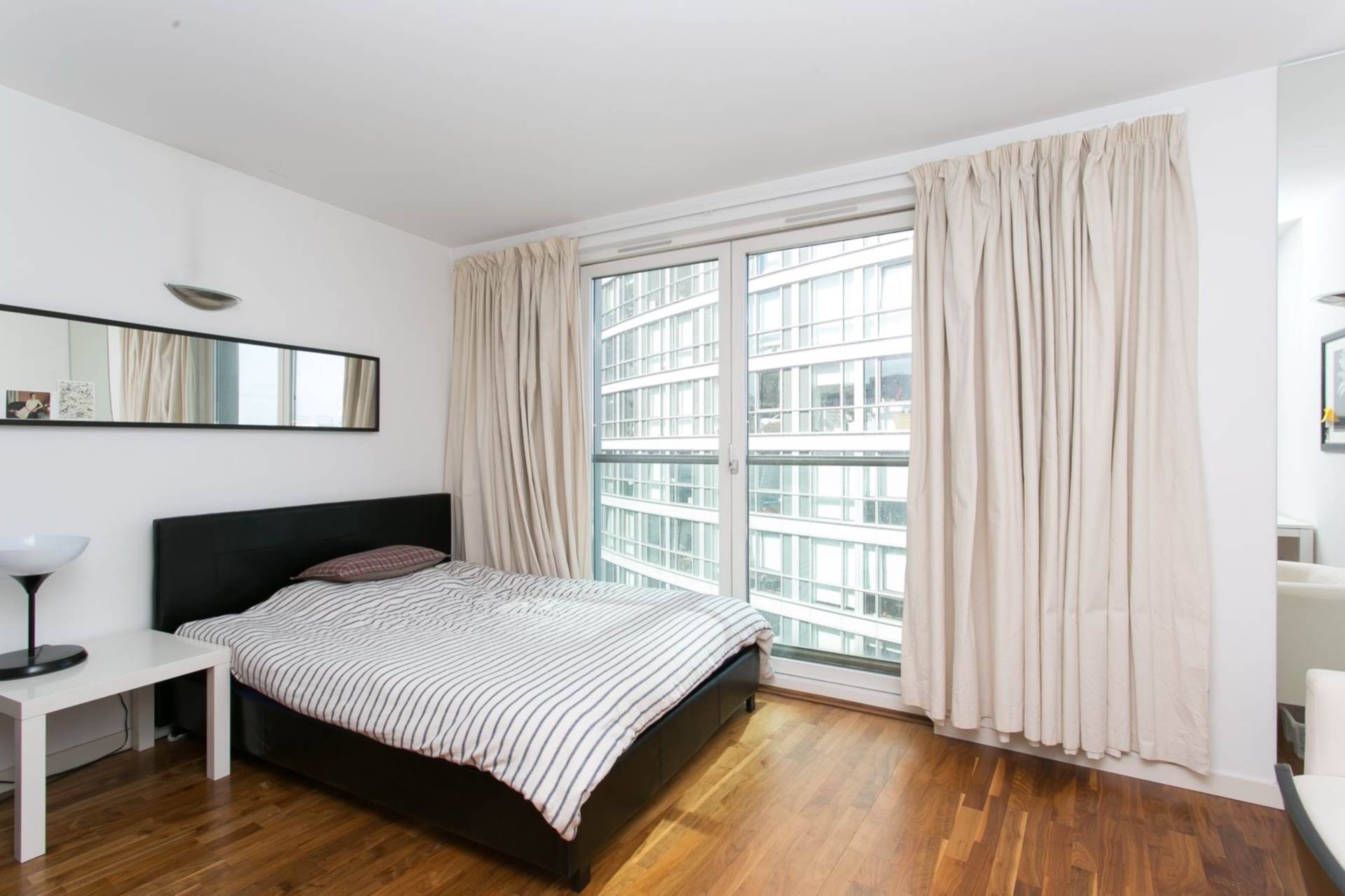 New Providence Wharf, London, Image 3