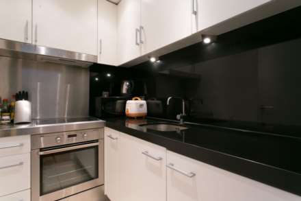 New Providence Wharf, London, Image 2