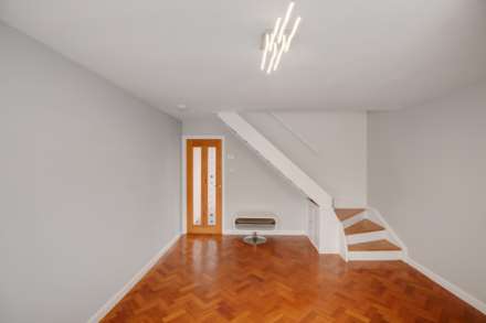 Wakerley Close, London, Image 4