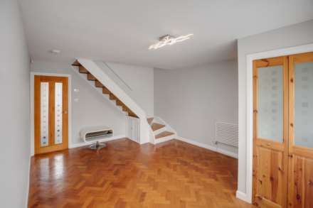 Wakerley Close, London, Image 5
