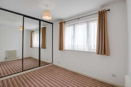 Wakerley Close, London, Image 9