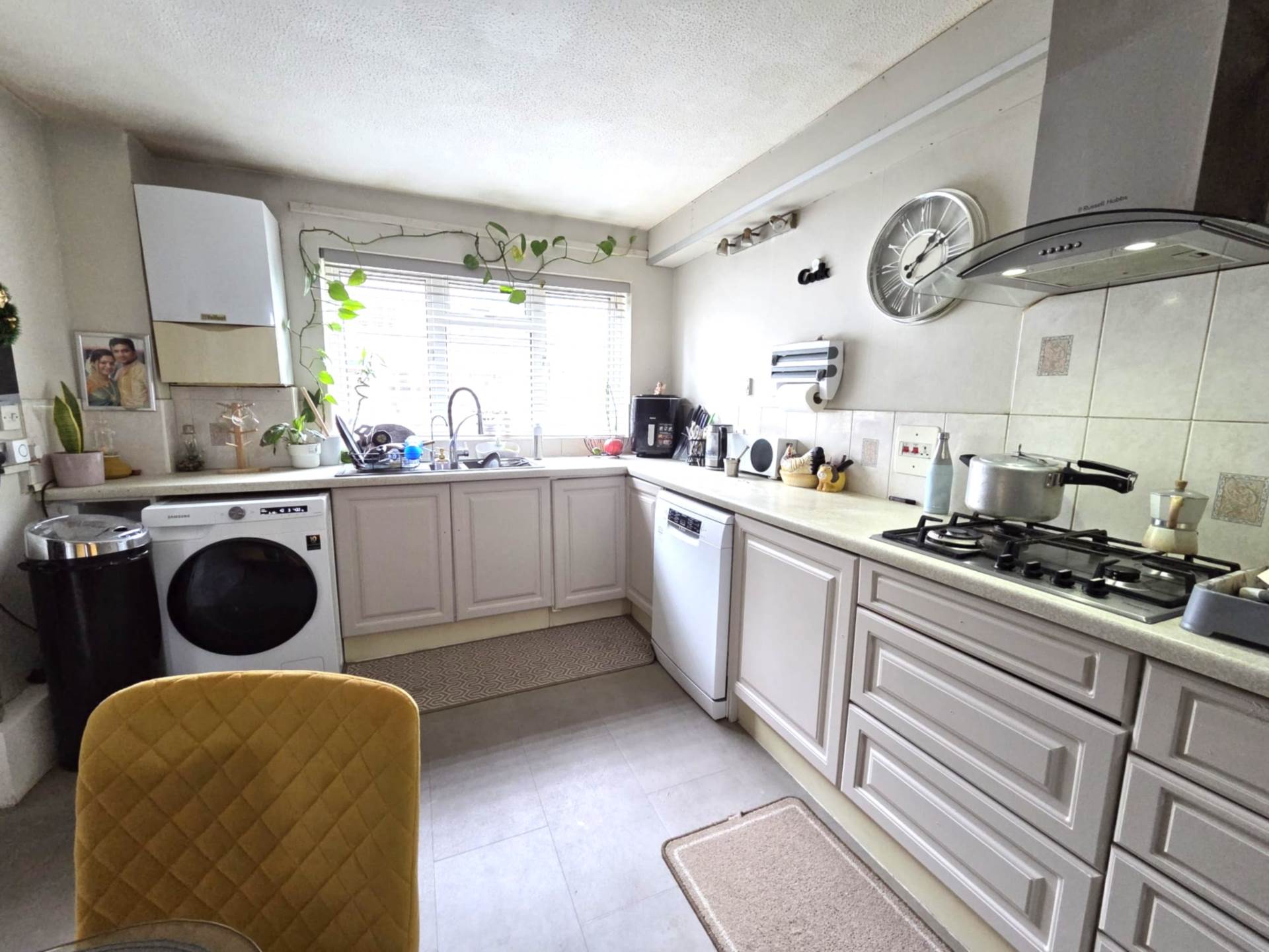 Renfrew Close, Cyprus, Image 4