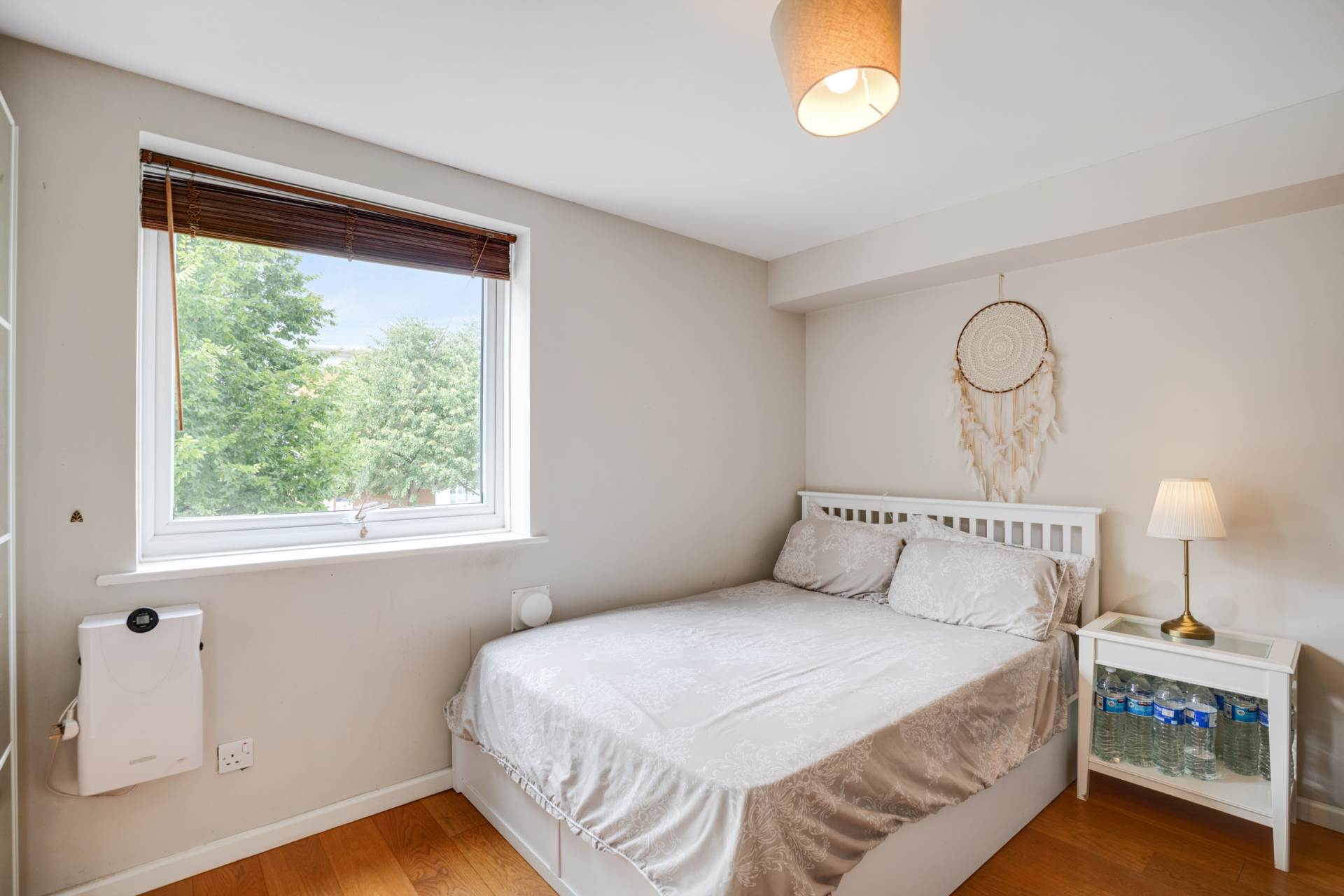 Felixstowe Court, London, Image 9