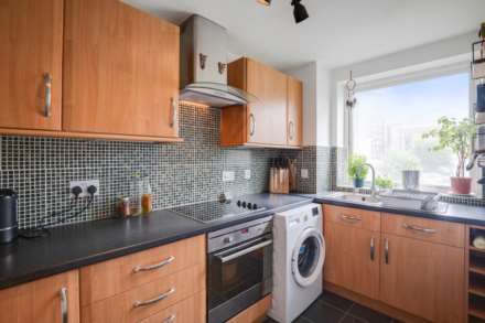 Felixstowe Court, London, Image 2
