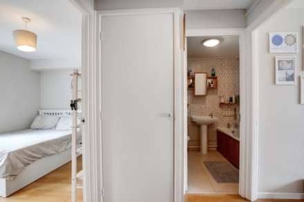 Felixstowe Court, London, Image 8