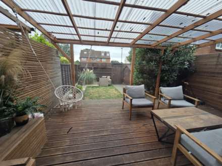 Wakerley Close, London, Image 11