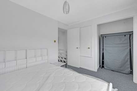 Harper Road, Beckton, Image 10