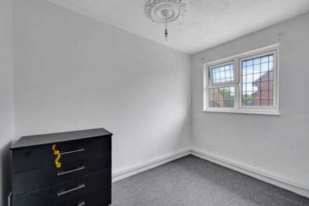 Harper Road, Beckton, Image 11