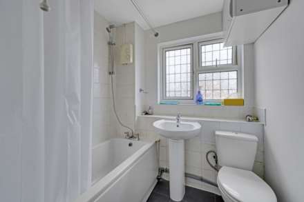Harper Road, Beckton, Image 8