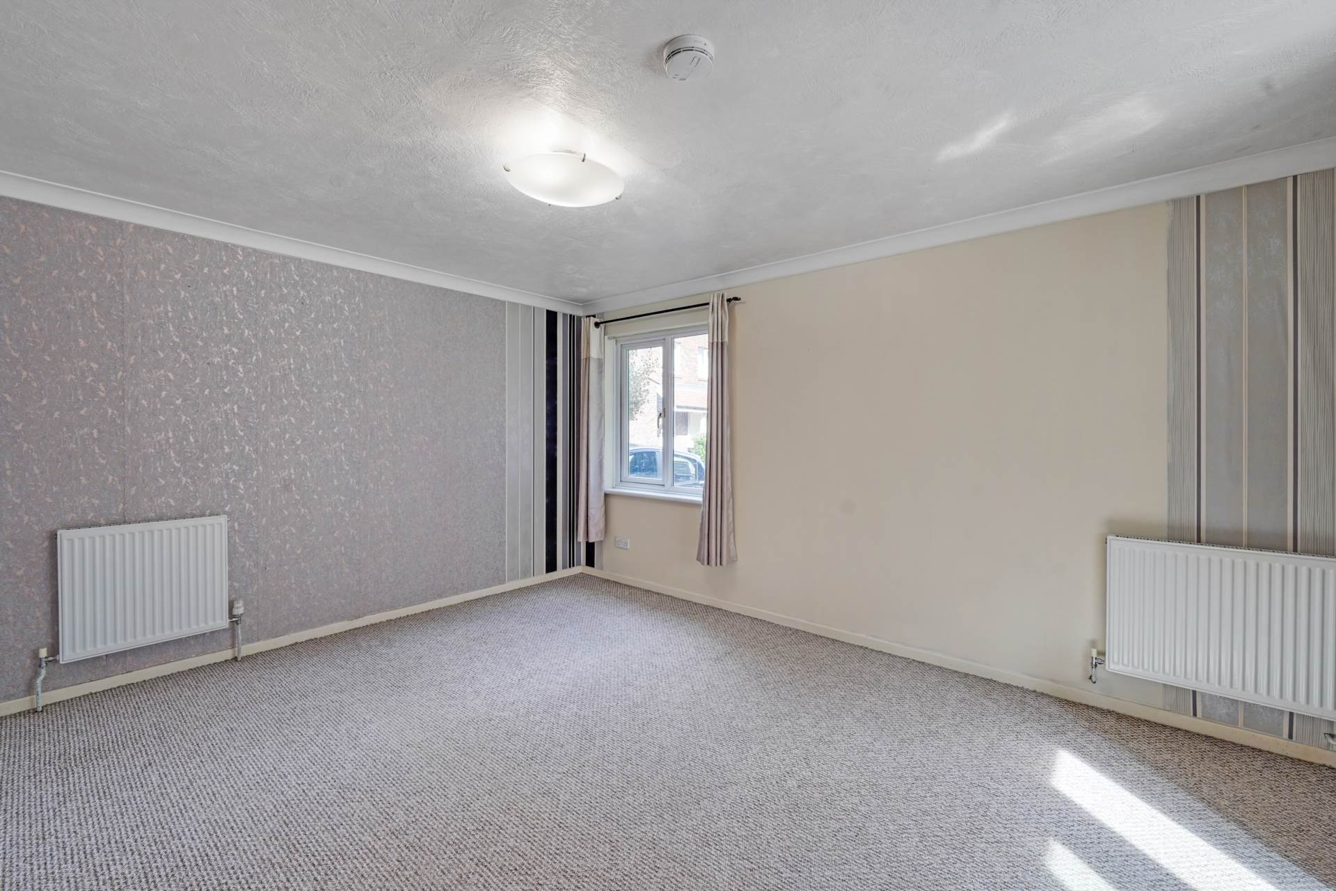 Oakley Close, Beckton, Image 6