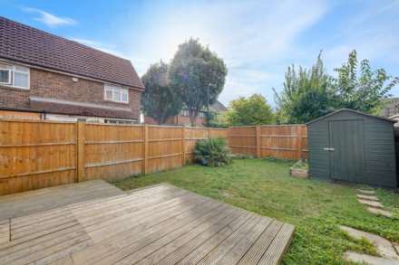 Oakley Close, Beckton, Image 13