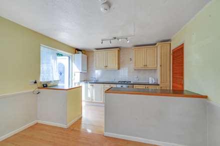 Oakley Close, Beckton, Image 4