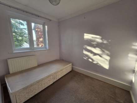 Linton Gardens, Beckton, Image 6