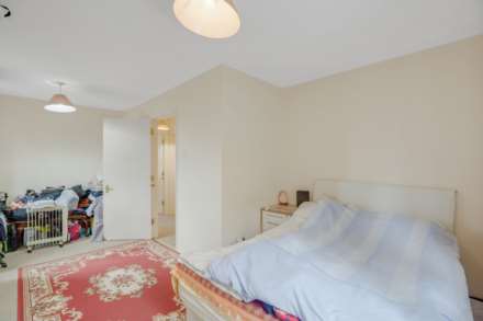 Angelica Drive, Beckton, Image 3