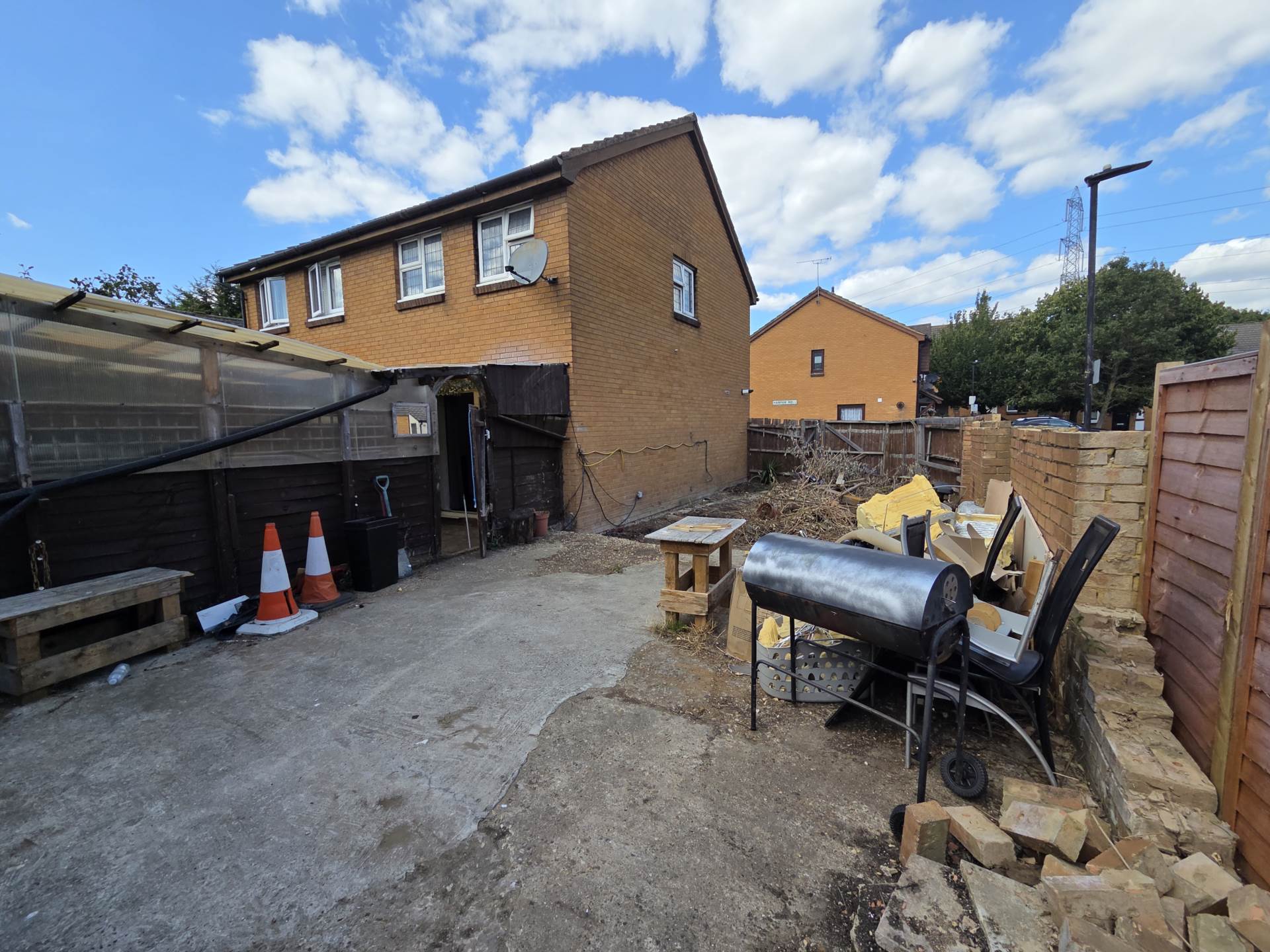 Harper Road, Beckton, Image 13
