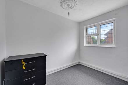 Harper Road, Beckton, Image 10