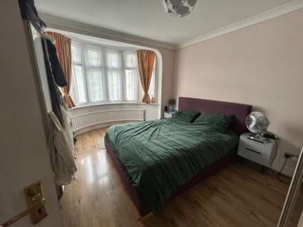 Westrow Drive, Barking, Image 8