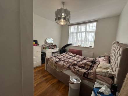 Westrow Drive, Barking, Image 9