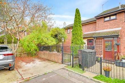 Fleetwood Close, Beckton, Image 2