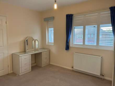 Wedmore Avenue, Ilford, Image 7