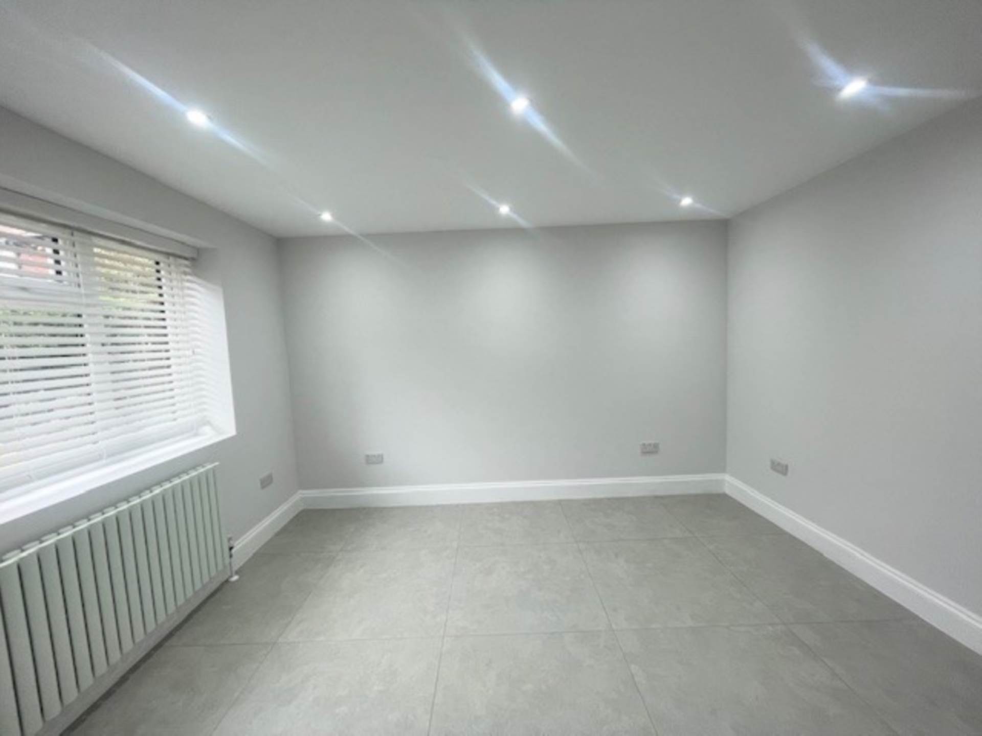 Verbena Close, London, Image 6