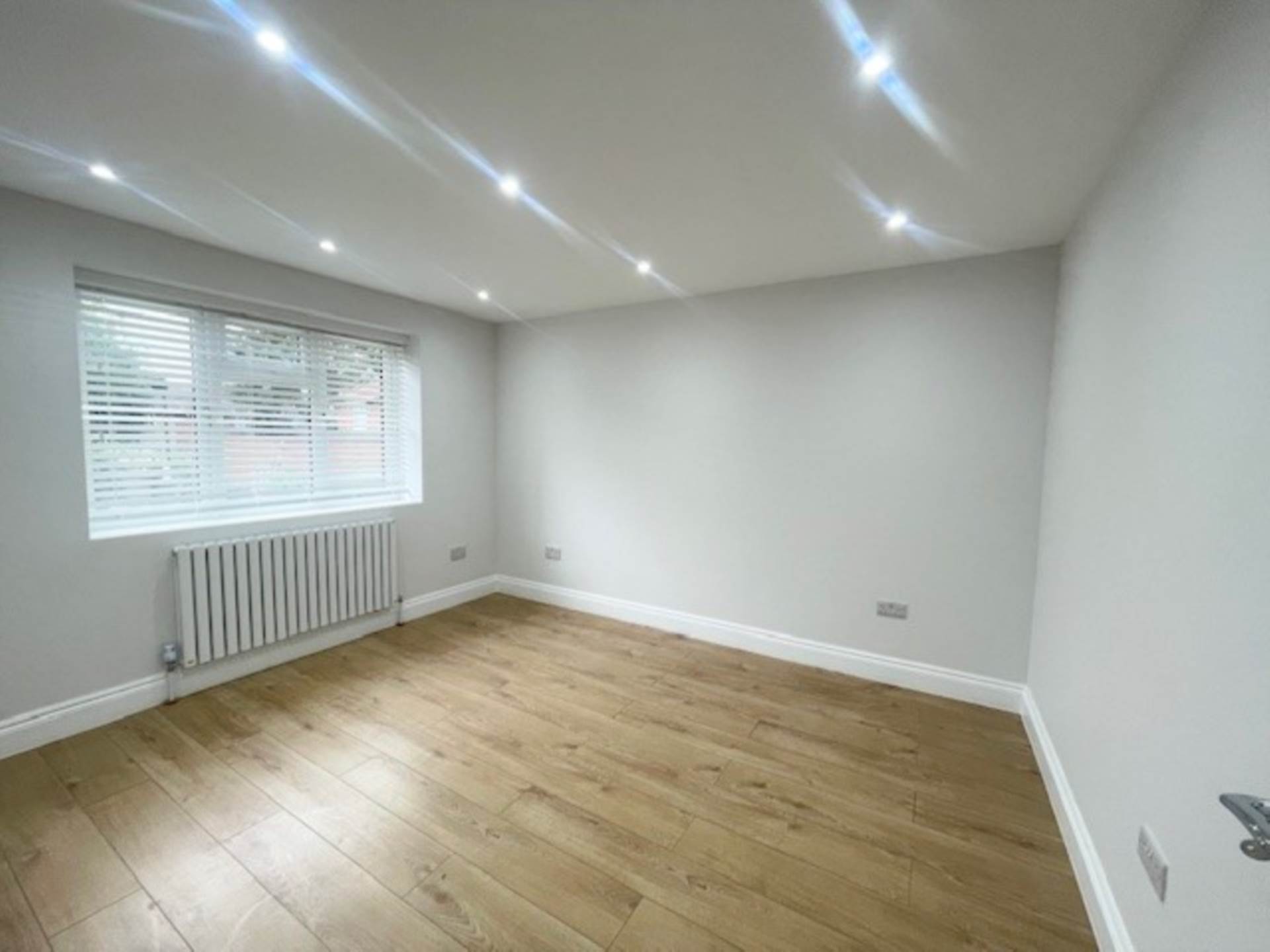 Verbena Close, London, Image 8