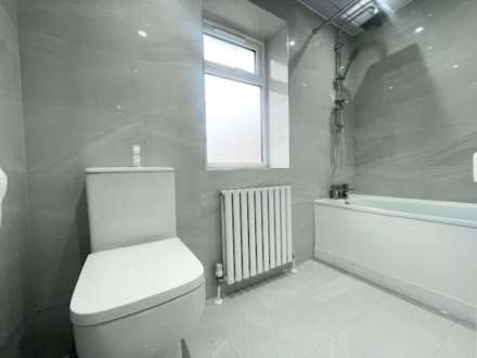 Verbena Close, London, Image 12