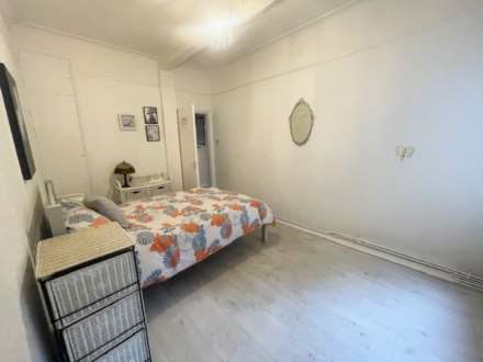 Longbridge Road, Barking, Essex, Image 5