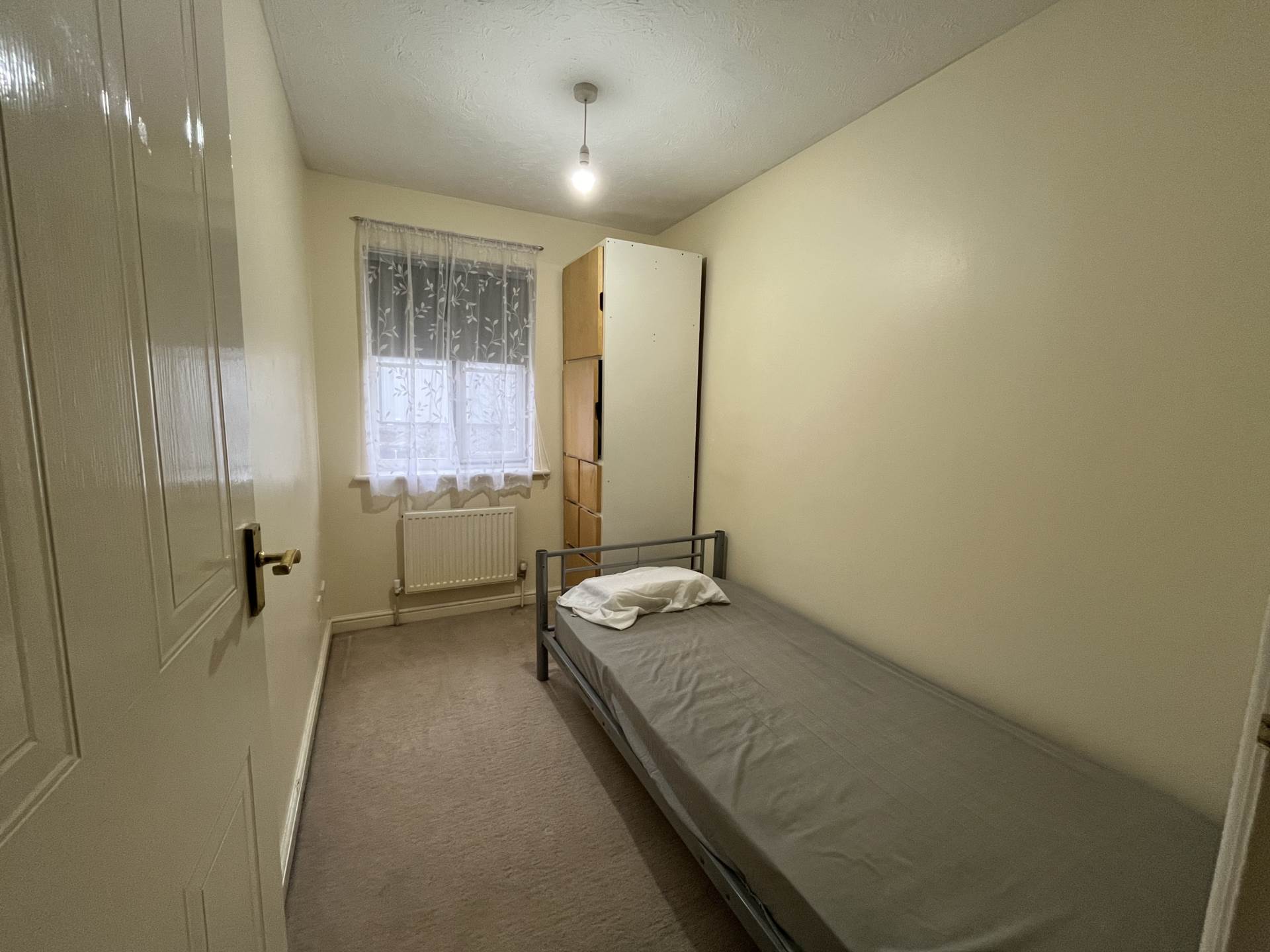 Searles Drive, London, Image 8