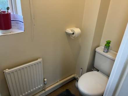 Searles Drive, London, Image 10