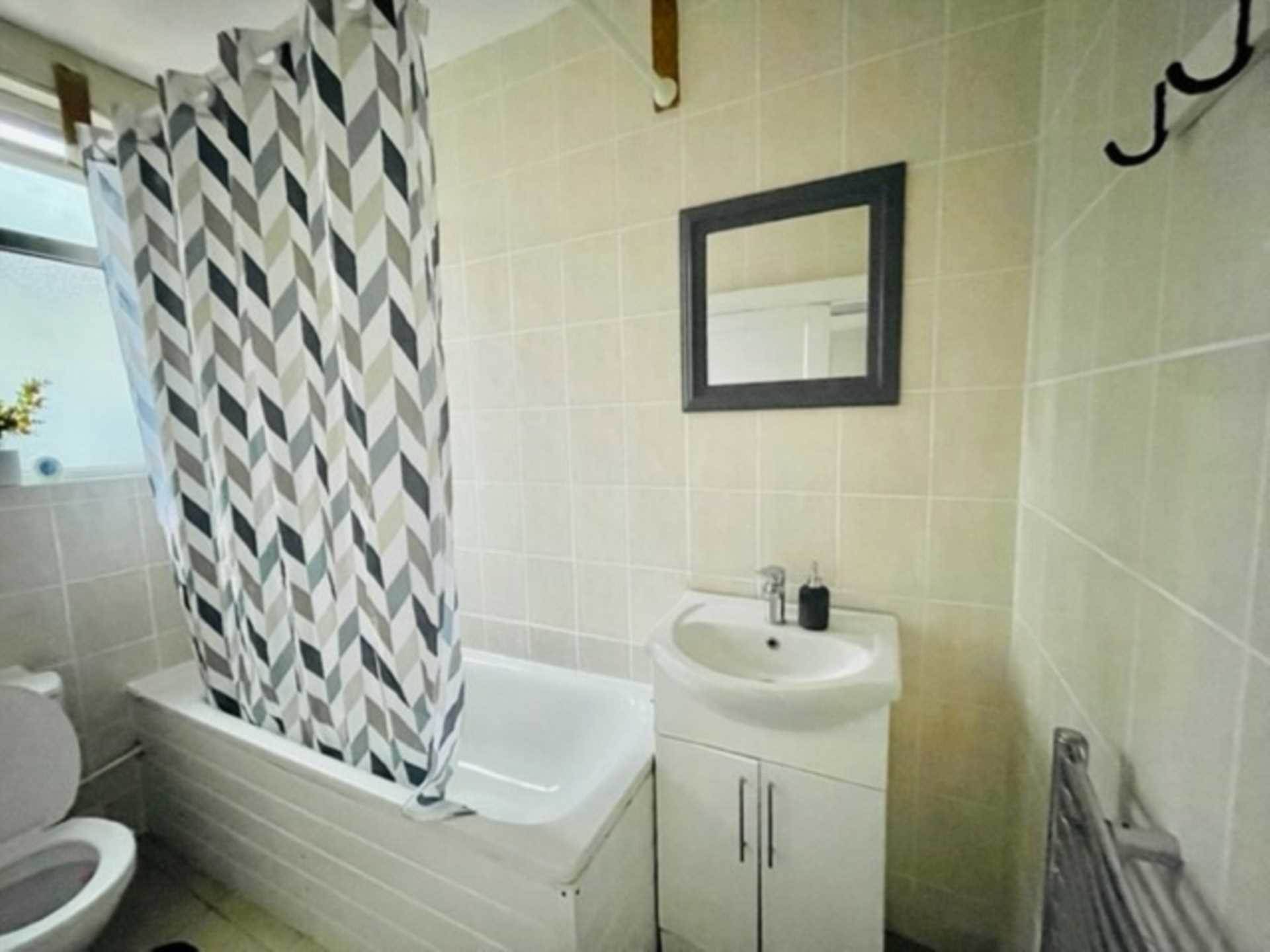 Katherine Road, East Ham, Image 4