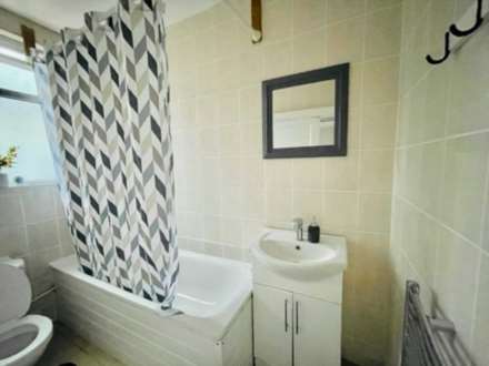 Katherine Road, East Ham, Image 4