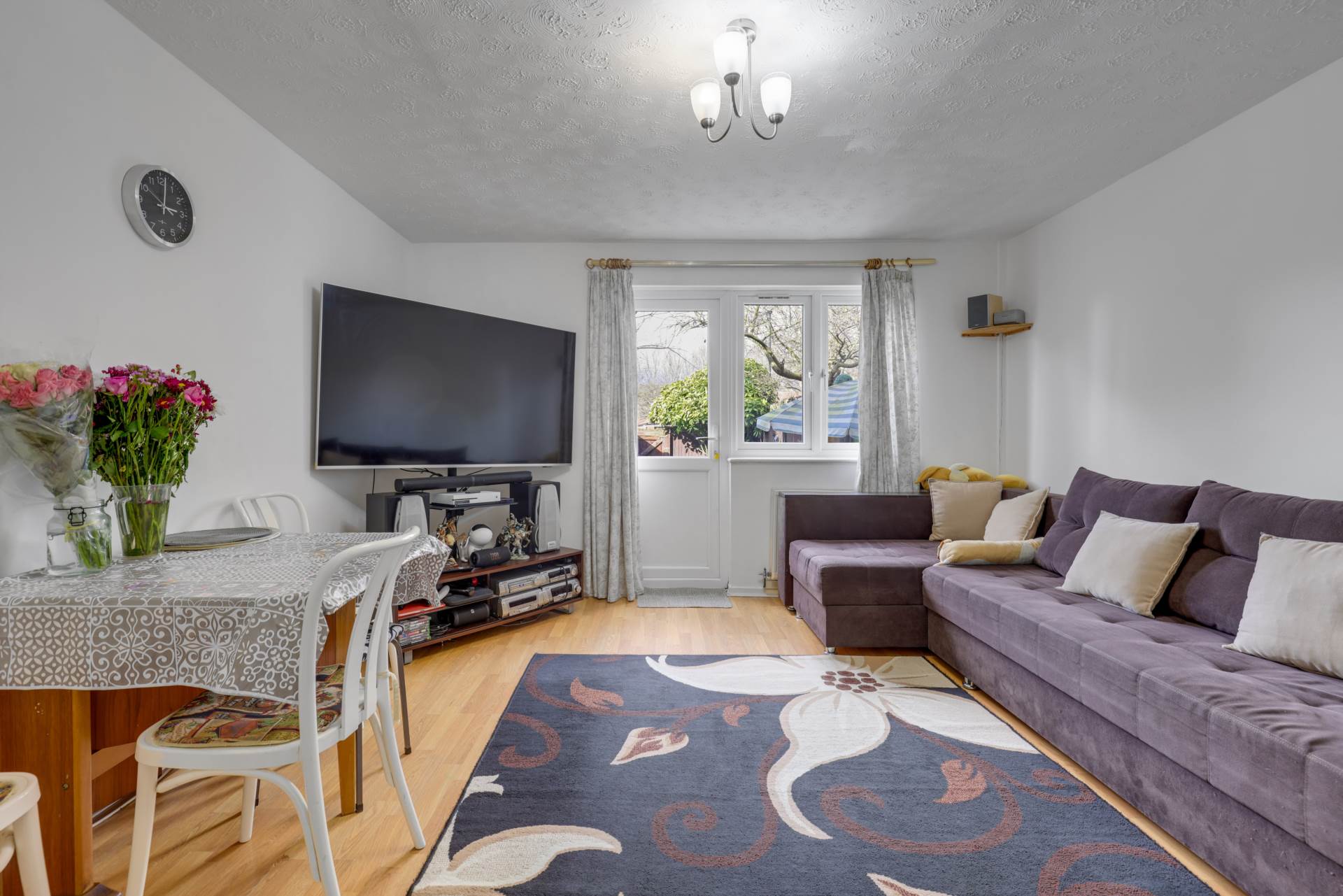 Kirkham Road, London, Image 3