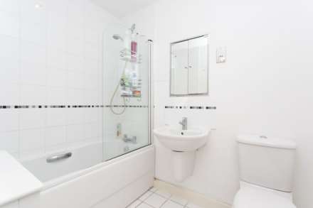 Western Gateway, Canning Town, Image 6