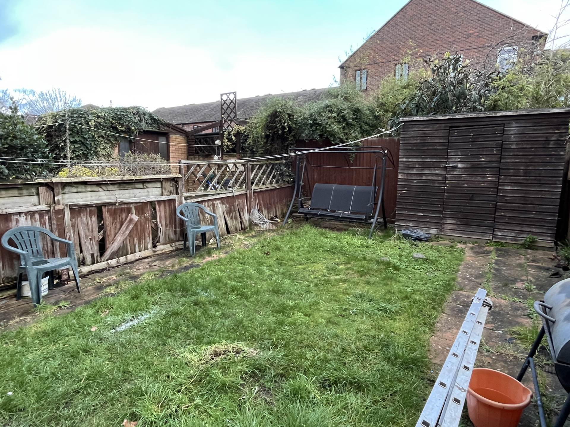 Garnet Walk, London, Image 12