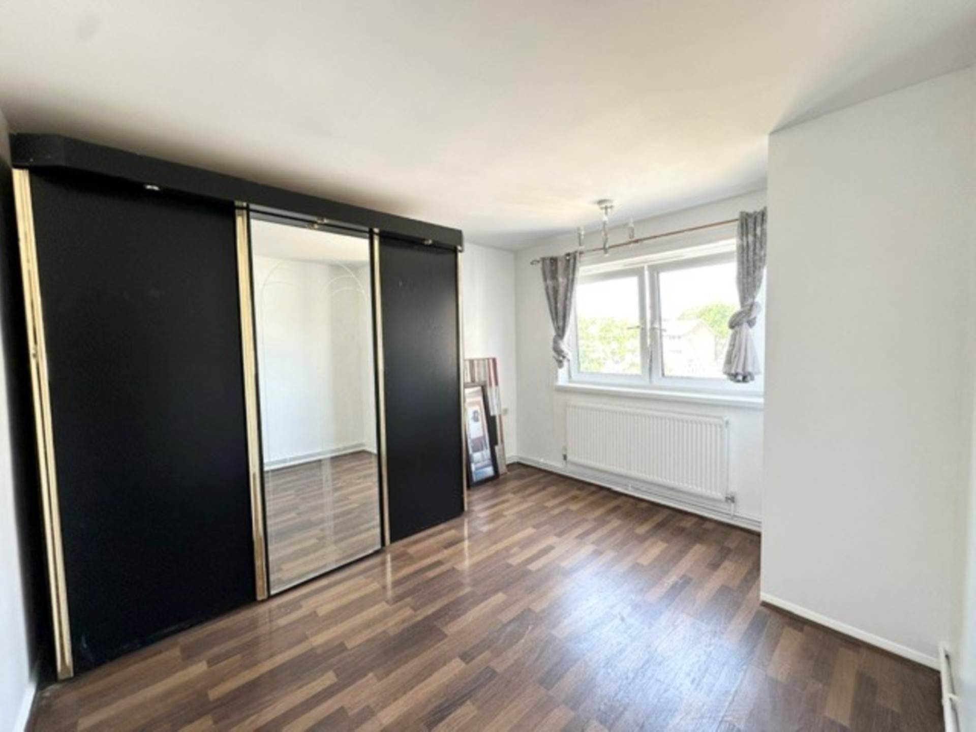 Manor Park Road, London, Image 1