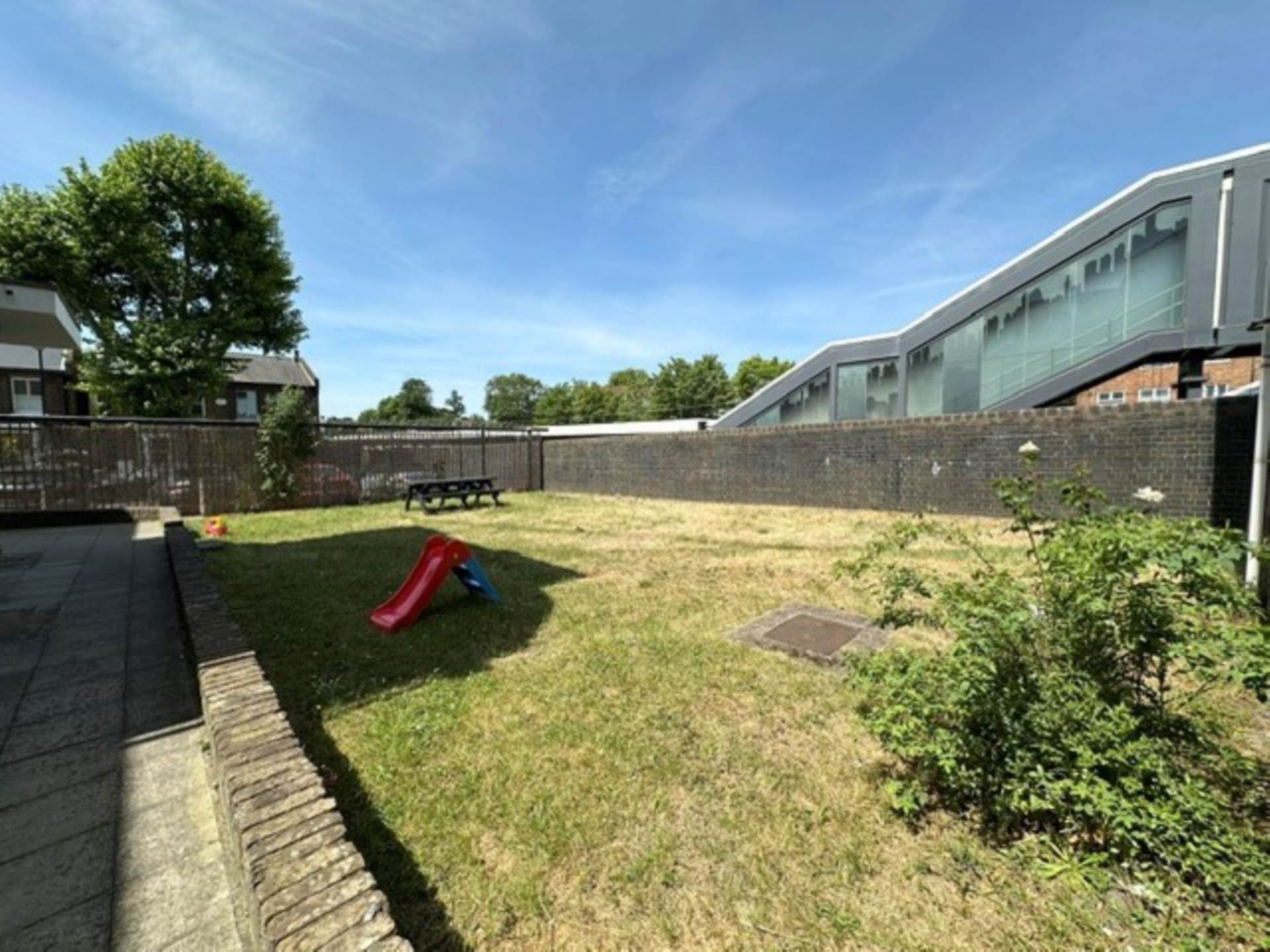 Manor Park Road, London, Image 5