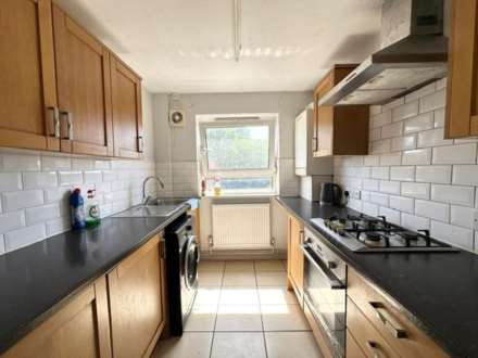 Manor Park Road, London, Image 2
