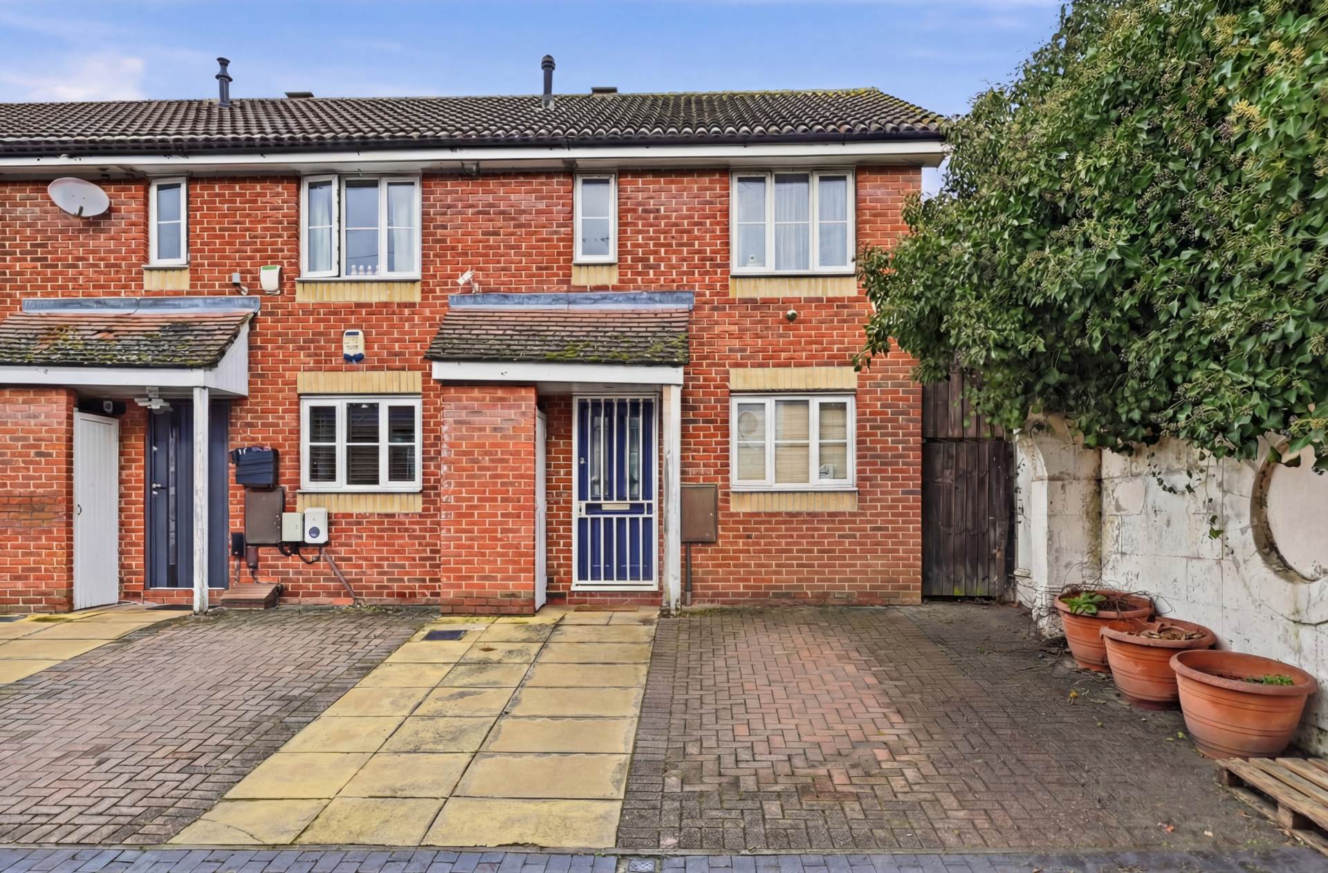 Winsor Terrace, London, Image 1