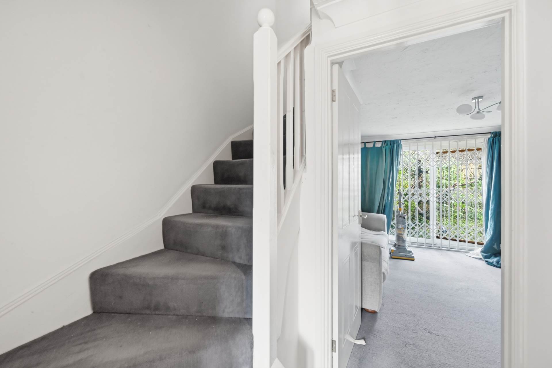 Winsor Terrace, London, Image 3