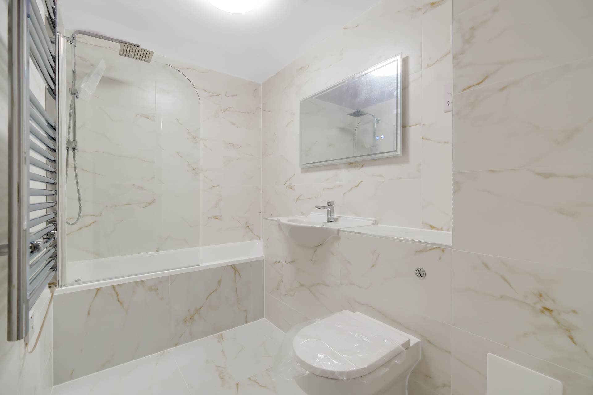 Albatross Close, London, Image 11